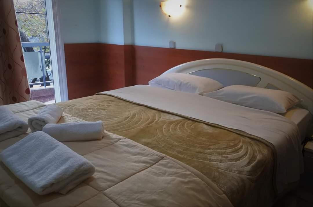 Hotel Elena Édessa Ngoại thất bức ảnh